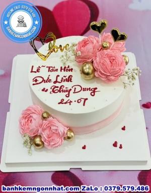 Bánh Kem Sữa Tươi 32